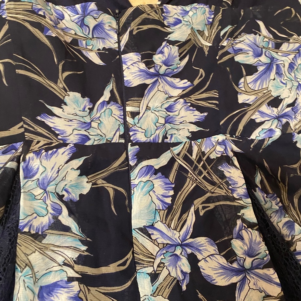 NEW Nikibiki Maxi dress- Size M - Picture 9 of 12